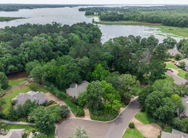 1025 Monet Cove, Brandon, MS 39047
