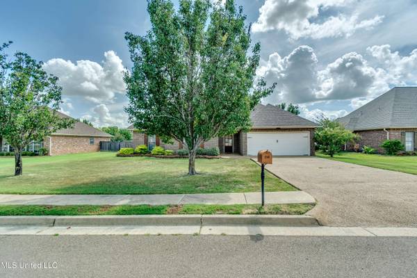 218 Crescent Ridge Drive, Madison, MS 39110