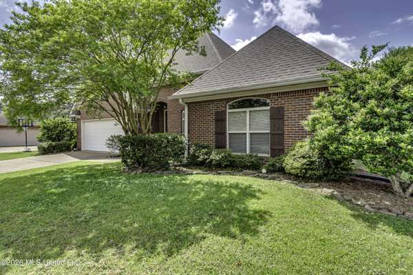 127 Eastside Drive, Brandon, MS 39047