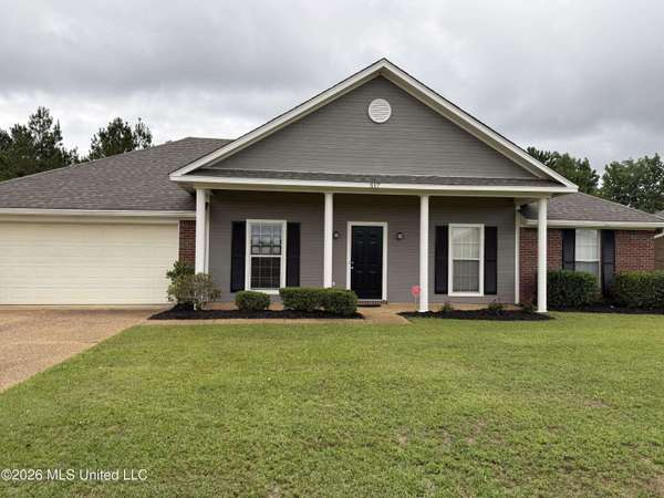517 Roxbury Place, Florence, MS 39073