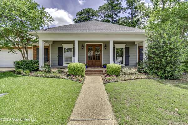 1020 Northshore Village Drive, Brandon, MS 39047