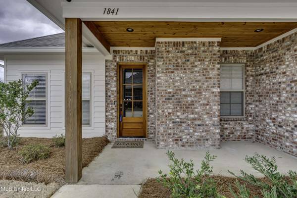 1841 Freedom Ring Drive, Brandon, MS 39047