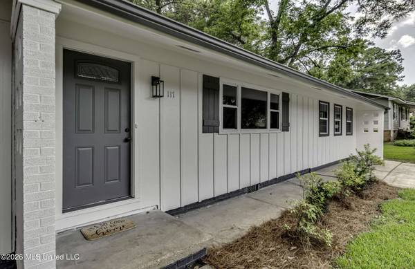 117 Hillcrest Drive, Clinton, MS 39056