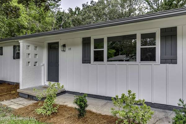 117 Hillcrest Drive, Clinton, MS 39056