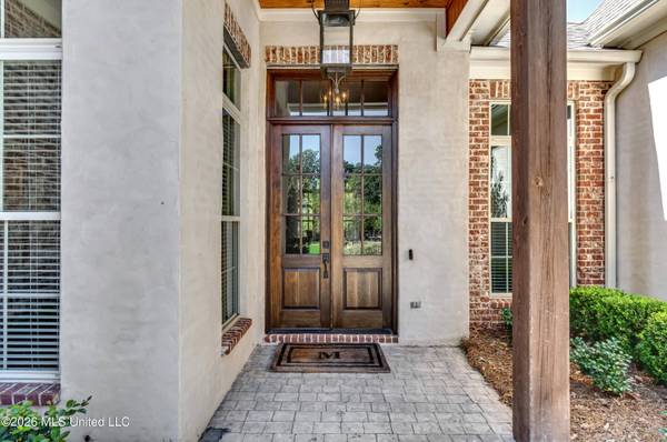 103 Ridgetop Circle, Flowood, MS 39232