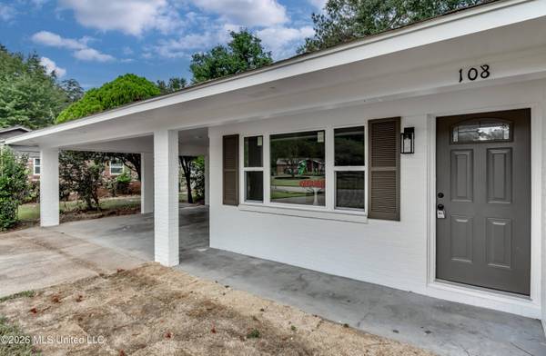 108 Crimson Lane, Brandon, MS 39042