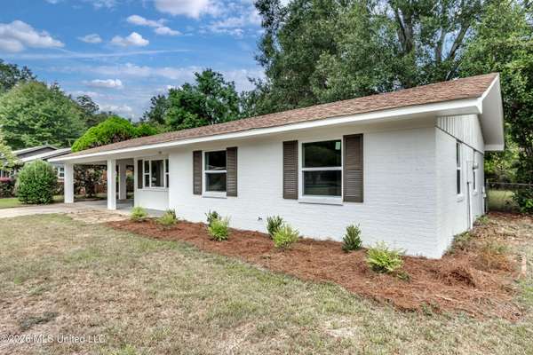 108 Crimson Lane