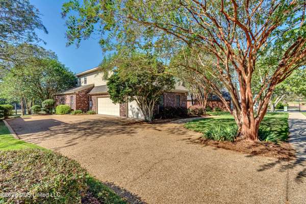 118 Woodlands Glen Circle, Brandon, MS 39047