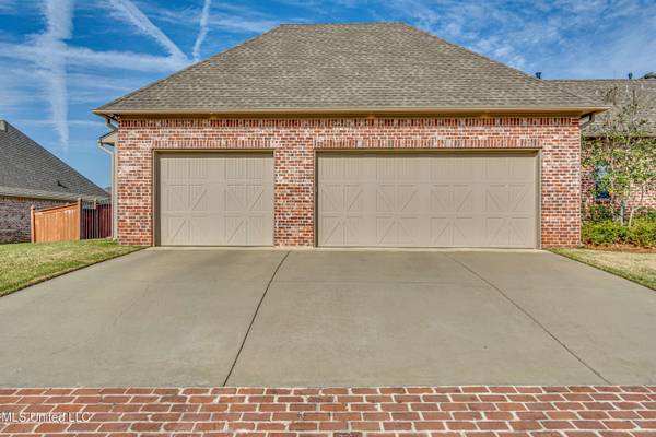 142 Latter Rayne Drive, Flowood, MS 39232