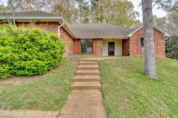 202 Brighton Drive, Clinton, MS 39056