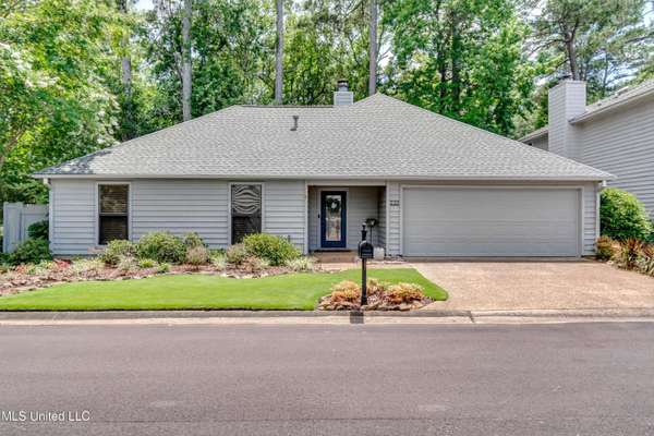 232 Waterwood Drive, Brandon, MS 39047