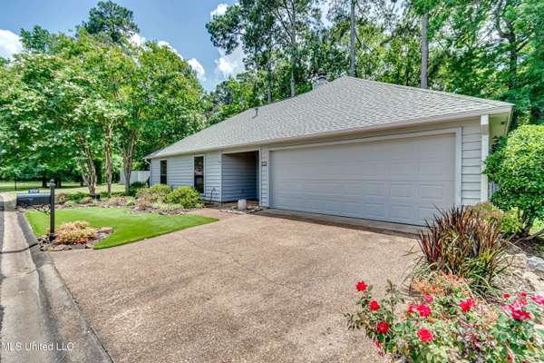 232 Waterwood Drive, Brandon, MS 39047