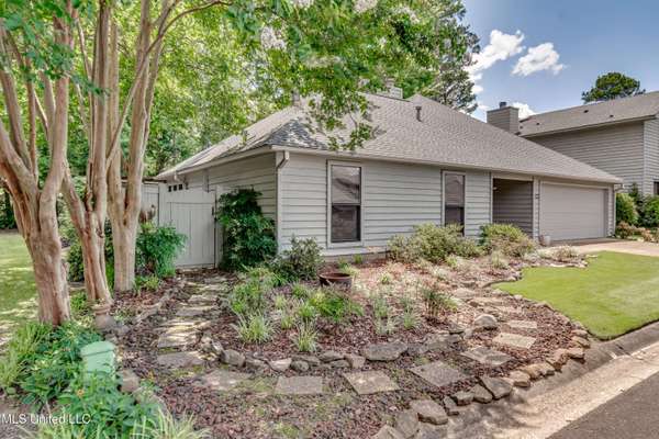 232 Waterwood Drive, Brandon, MS 39047