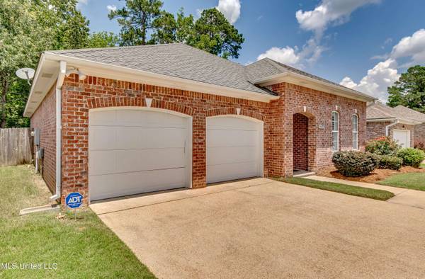 430 Stoneybrook Drive, Brandon, MS 39042
