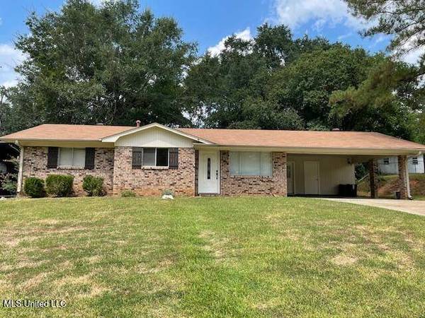 2270 Napoleon Avenue, Pearl, MS 39208