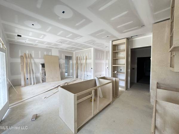 765 Magnolia Point Circle, Pearl, MS 39208