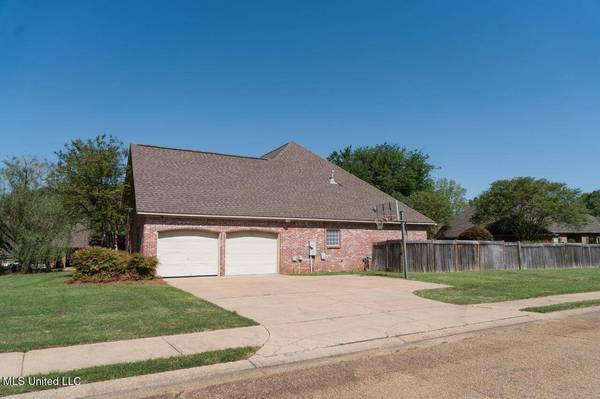 1192 Windrose Circle, Madison, MS 39110