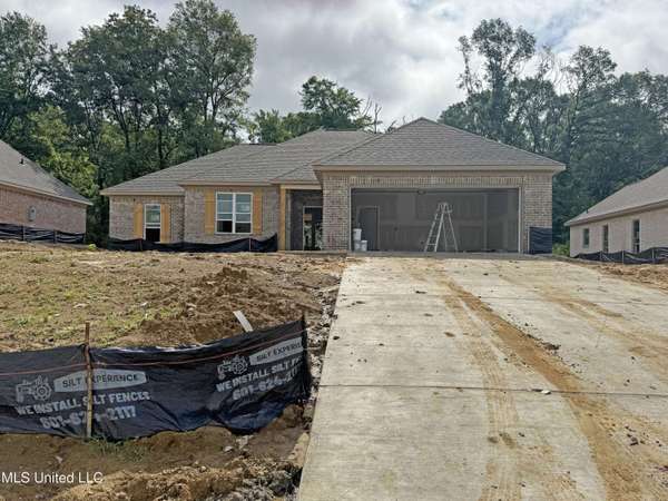 755 Magnolia Point Circle, Pearl, MS 39208