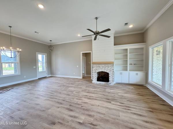 1203 Old Ct Crossing, Flowood, MS 39232