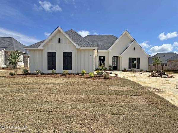 915 Brunswick Court, Flowood, MS 39232