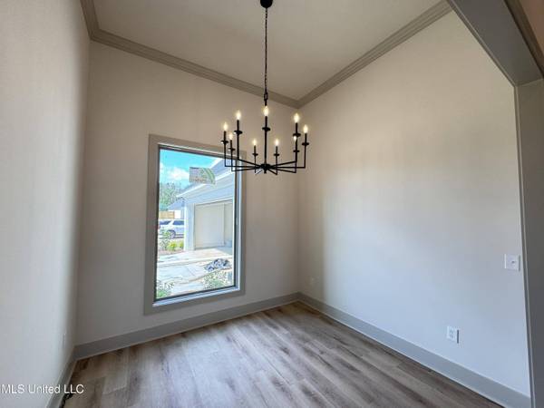 915 Brunswick Court, Flowood, MS 39232