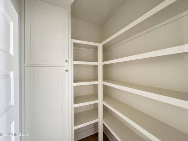 317 Stronghold Drive, Brandon, MS 39042