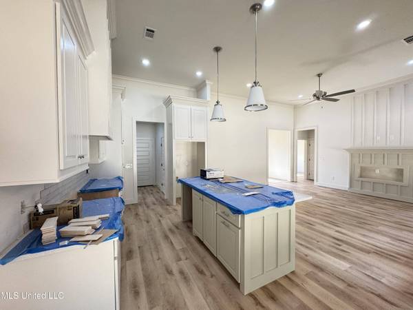 221 New Haven Lane, Brandon, MS 39042