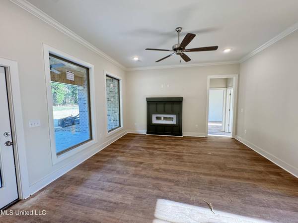 213 New Haven Lane, Brandon, MS 39042