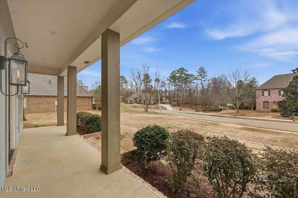 1002 Eastview Cove, Brandon, MS 39042