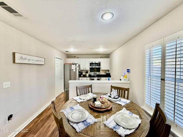 1441 Barnett Bend Circle, Brandon, MS 39047