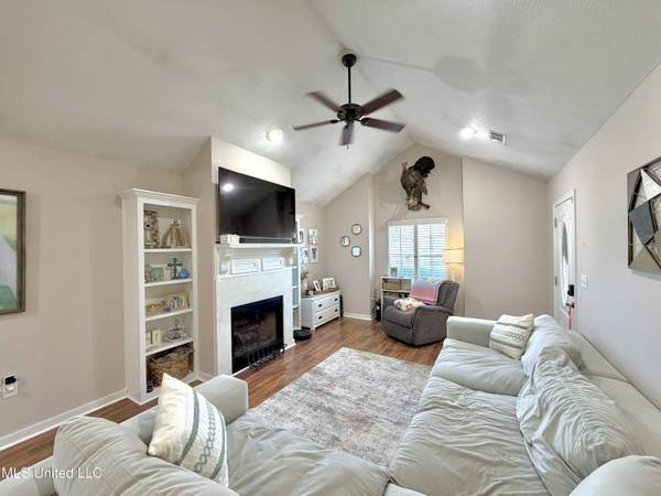 1441 Barnett Bend Circle, Brandon, MS 39047