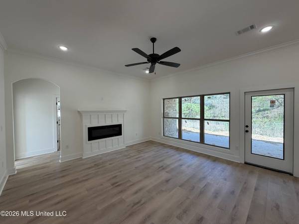 124 Duffey Drive, Florence, MS 39073