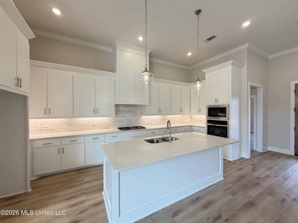 1110 Old Ct Crossing, Flowood, MS 39232