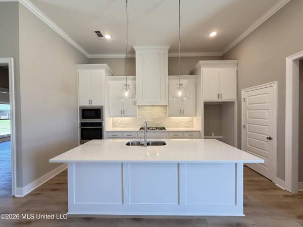 142 Palace Crossing, Flowood, MS 39232