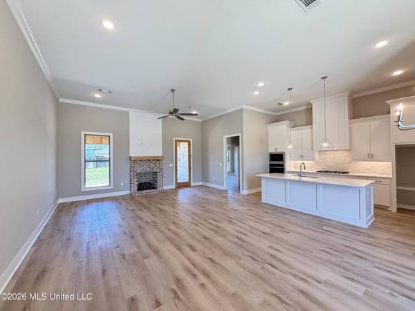 142 Palace Crossing, Flowood, MS 39232