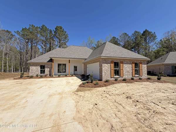 325 Stronghold Drive, Brandon, MS 39042