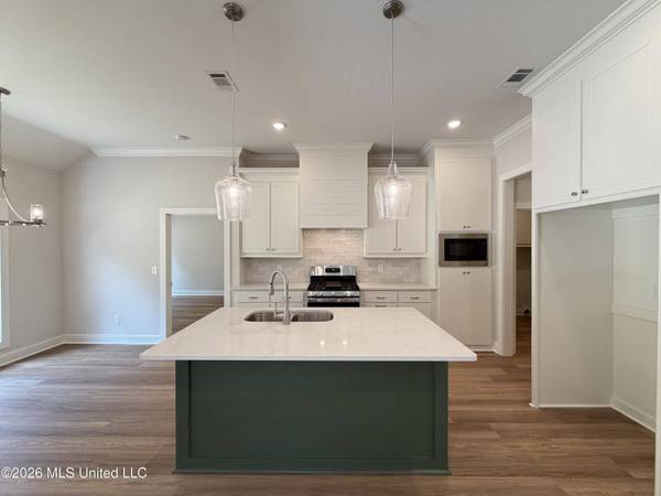 214 Anderson Oaks Drive, Pearl, MS 39208