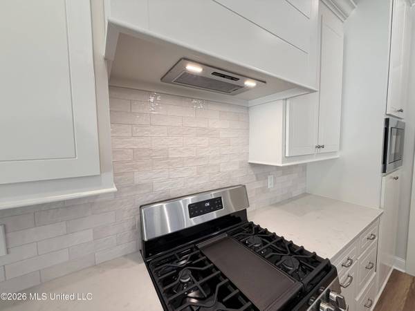 214 Anderson Oaks Drive, Pearl, MS 39208