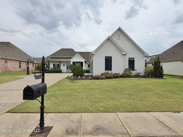 1009 Sapphire Crossing, Flowood, MS 39232