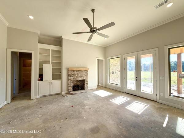 409 Lennon Lane, Brandon, MS 39047
