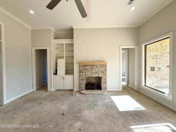 409 Lennon Lane, Brandon, MS 39047
