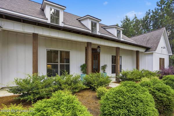 790 Clover Ridge Way, Brandon, MS 39047