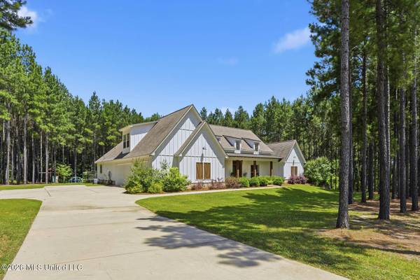 790 Clover Ridge Way, Brandon, MS 39047
