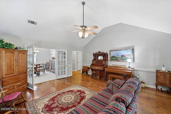 120 Robinson Cove, Byram, MS 39272