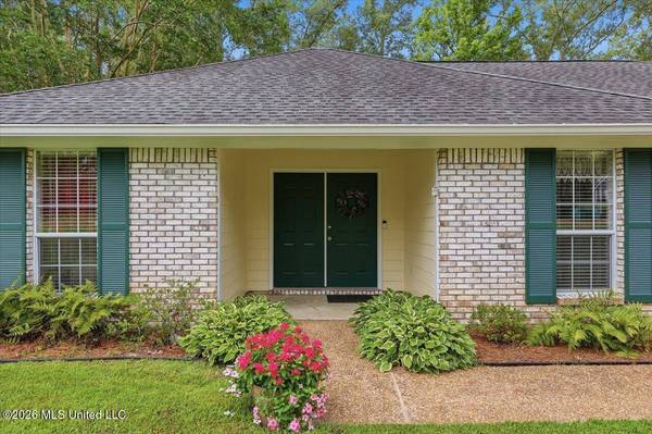 120 Robinson Cove, Byram, MS 39272