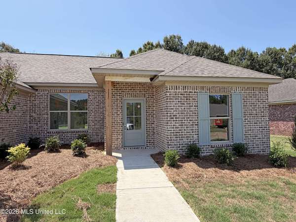 111 Newport Drive, Canton, MS 39046