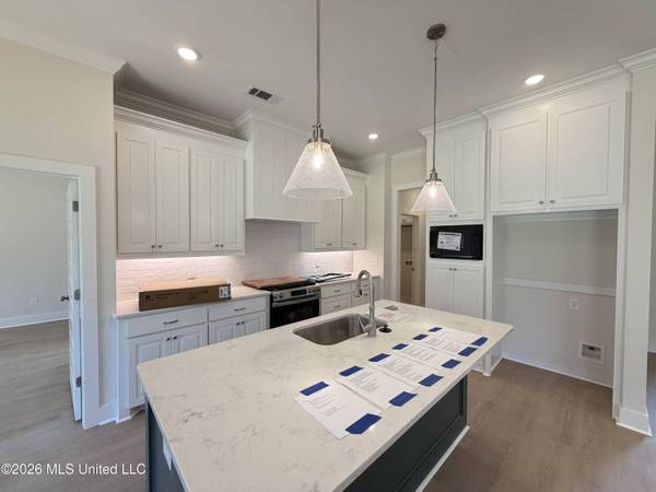 346 Brookfield Circle, Brandon, MS 39042