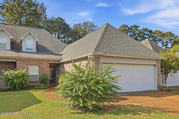 536 Bay Pointe Drive, Brandon, MS 39047