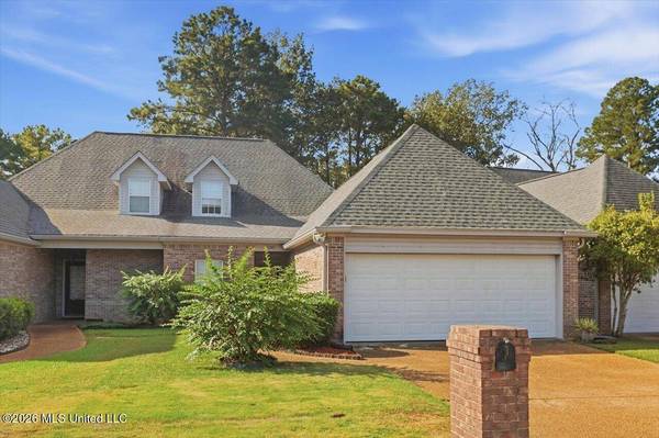 536 Bay Pointe Drive