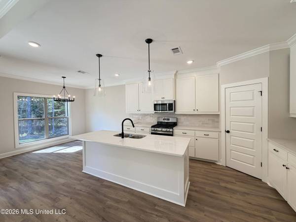 222 Anderson Oaks Drive, Pearl, MS 39208